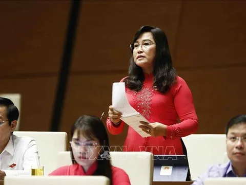 Xem xét rút ngắn thời gian điều chỉnh giá xăng dầu