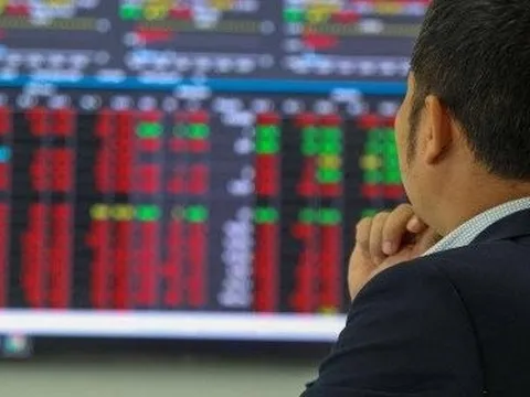 Đề xuất sửa cách tính khoản thu trái pháp luật do thao túng chứng khoán