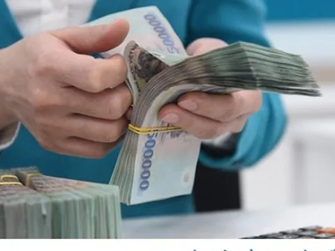 Tăng lương cho công chức, viên chức từ 1/1/2023 sẽ khó kiềm chế lạm phát