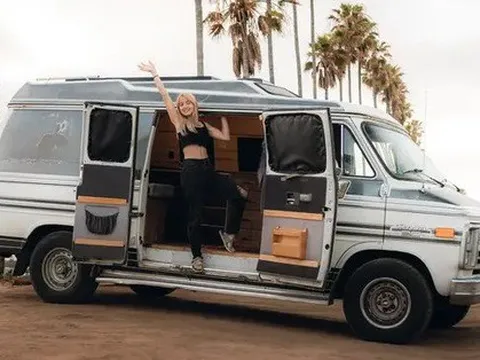 Áp lực chi phí khiến những người 'sống trên mọi nẻo đường' nản lòng, muốn chuyển sang xe điện