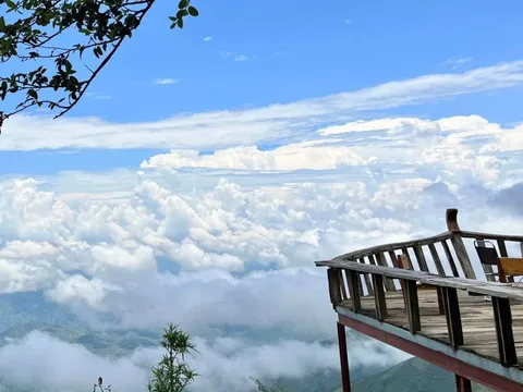 Chiêm ngưỡng những địa điểm “săn mây” không thể bỏ lỡ dịp cuối năm, chi phí ra sao?