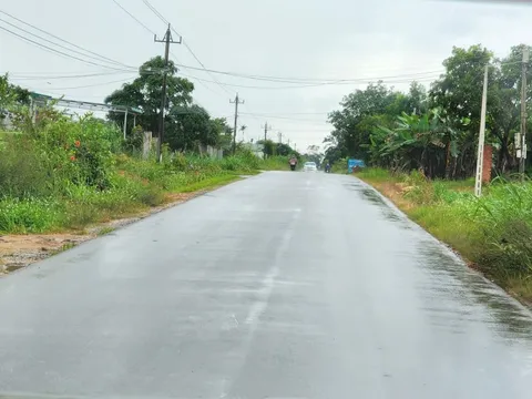 Tuyến đường Tập đoàn Sơn Hải làm gần 9 năm vẫn bóng láng