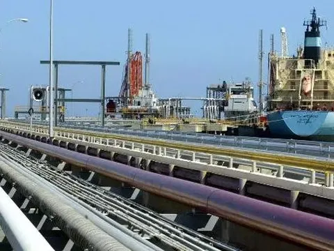 Dầu của Nga đang tràn ngập các bến cảng châu Á