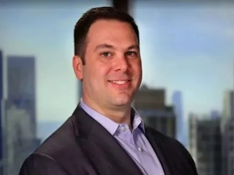 Khi cựu đặc vụ FBI đi mở công ty