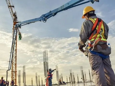 Cuộc chiến Top 3 nhà thầu Việt 9T2022: Ricons "vượt mặt" đứng đầu về lợi nhuận, Coteccons ngày càng lùi xa