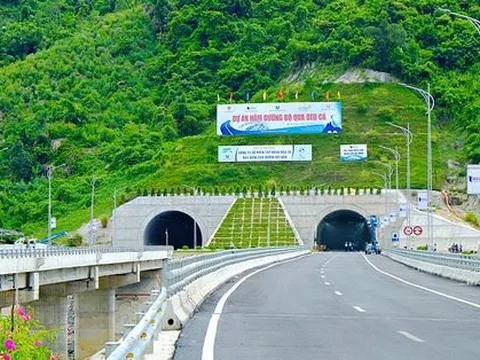 Xử lý 8 dự án BOT bất cập: Lợi ích hài hòa, rủi ro chia sẻ