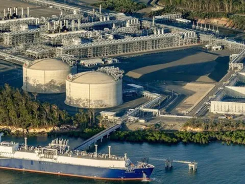 Cuộc chiến năng lượng bất ngờ xoay trục: châu Âu đang giành phần thắng?