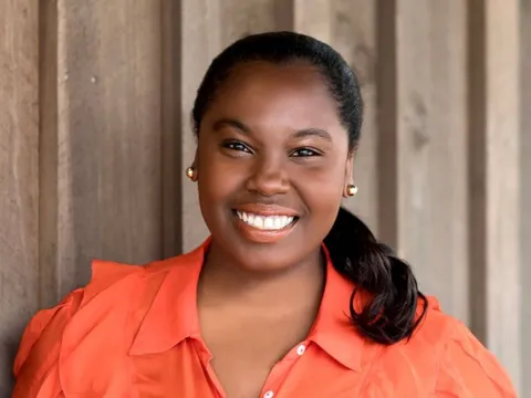 Từ con số 0 đến doanh thu triệu đô, nữ CEO 32 tuổi chỉ ra 4 mối quan hệ không thể thiếu trên hành trình làm giàu