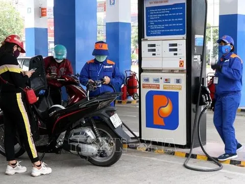 Quỹ bình ổn giá xăng dầu của Petrolimex tăng lên 1.265 tỷ đồng