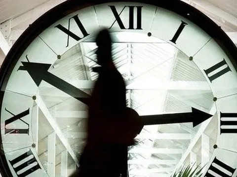 Điều gì xảy ra nếu thời gian dừng lại?