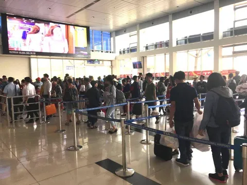 NÓNG: Nhiều giám đốc doanh nghiệp bị tạm hoãn xuất cảnh