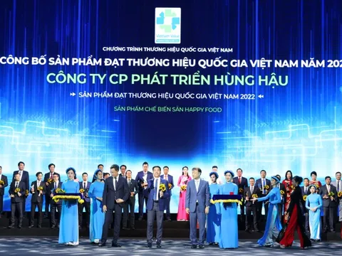 Hùng Hậu lần thứ 4 liên tiếp đạt Thương hiệu Quốc gia Việt Nam