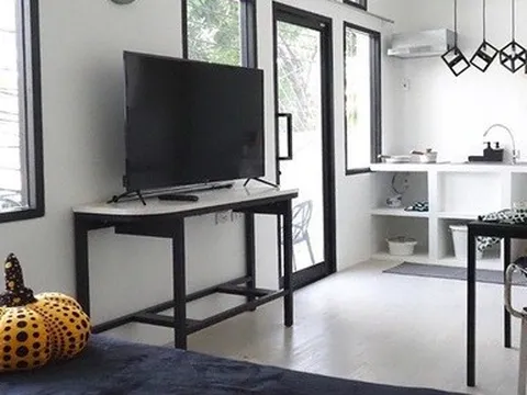 Căn nhà xuống cấp nghiêm trọng được 'lột xác' với diện mạo hiện đại, đầy nghệ thuật