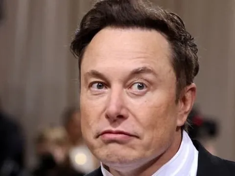 Nóng: Loạt thương hiệu từ Audi tới Pfizer đồng loạt ngừng quảng cáo trên Twitter vì Elon Musk