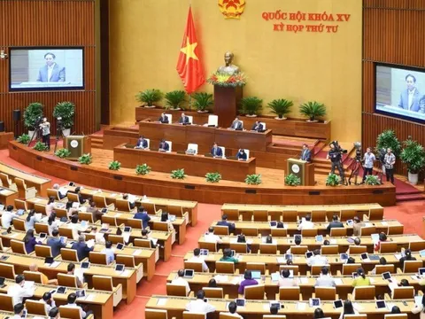 Các bộ trưởng, trưởng ngành đã trả lời đúng trọng tâm, không né tránh