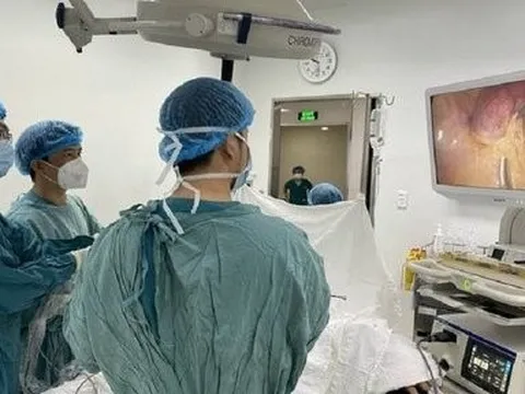 Cụ bà 81 tuổi mắc cả "tá bệnh" nhưng sau 3 ngày phẫu thuật đã được xuất viện