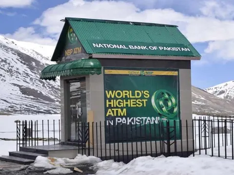 Máy rút tiền 'cô đơn' nhất thế giới - cột mốc 'check-in' du lịch mới ở độ cao 4.000m