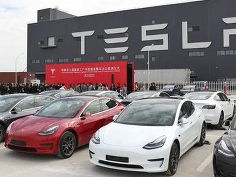 Tesla giảm giá, người dùng Trung Quốc lập tức hủy đơn hàng với các hãng xe điện nội địa