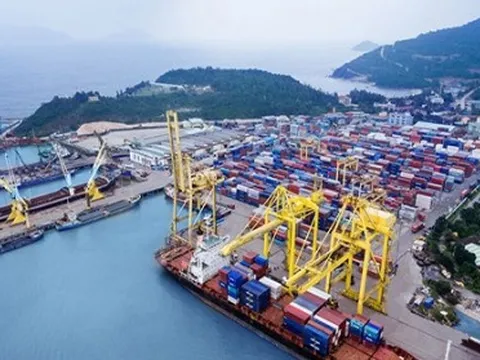 Doanh nghiệp cảng biển, vận tải biển bội thu