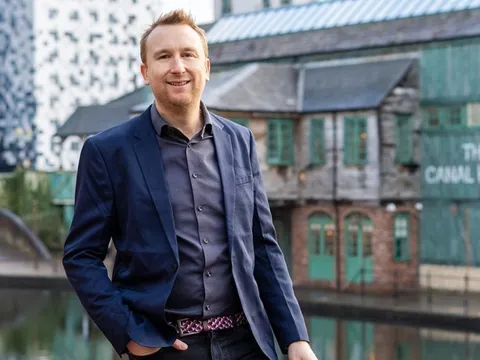 Founder giảm giờ làm từ 100 xuống còn 35 giờ/tuần: Làm ít hơn nhân viên, công ty kiếm hàng chục triệu USD mỗi năm