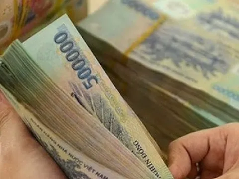 Ai nhận lương công chức loại A0 và tăng ra sao khi lương cơ sở ở mức 1,8 triệu?