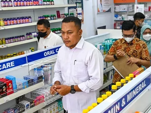 Gần 200 trẻ em Indonesia chết do tổn thương thận liên quan siro ho