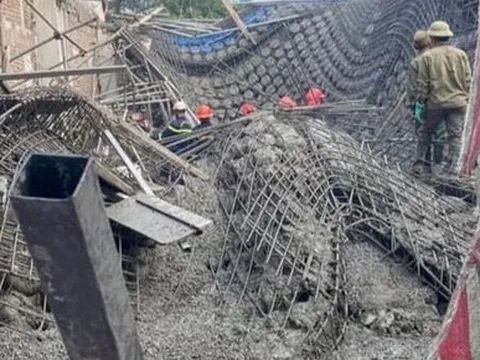 Bắc Ninh: Sập giàn giáo xây dựng, 2 người thương vong