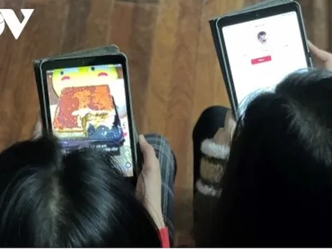 Thực hư dịch vụ đọc trộm tin nhắn trên facebook, zalo?