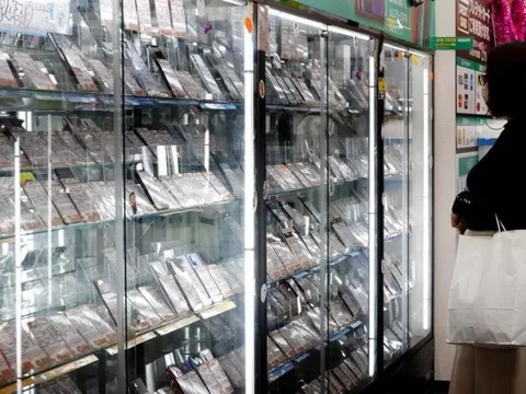 Không riêng Việt Nam, USD tăng giá khiến nhiều thị trường tiêu thụ iPhone 14 gặp khó