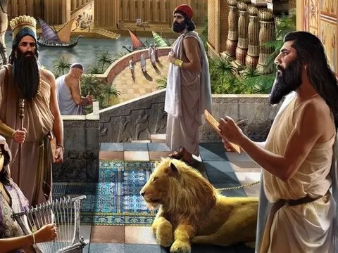 Khoá học tích luỹ tài sản trong 7 ngày của người giàu nhất thành Babylon: Trước hết phải để ví tiền căng lên, muốn đi đường dài hãy tin tưởng đầu tư vào thứ này