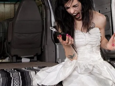 Chuyên gia tài chính chỉ ra 10 lý do khiến bạn chưa giàu có: Cưới nhầm người cũng có thể ngăn bạn trở thành triệu phú!