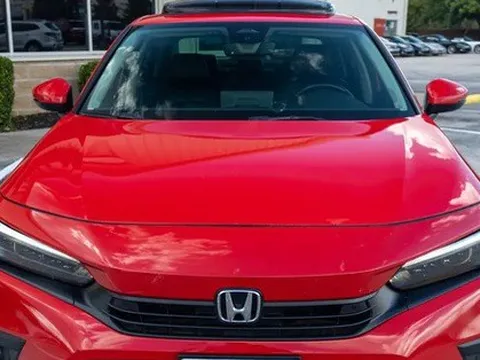 Một năm chạy tới 400.000km, chủ xe Honda Civic bán lại với chất lượng bất ngờ