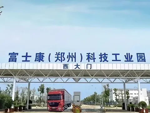 Foxconn chi tiền để níu giữ nhân viên