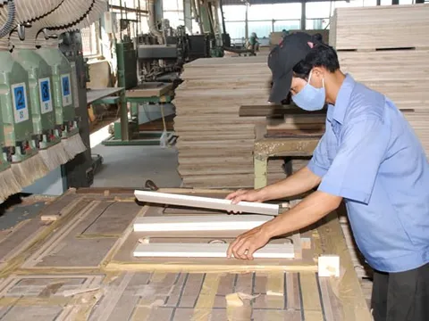 Sớm gỡ khó về vốn cho doanh nghiệp