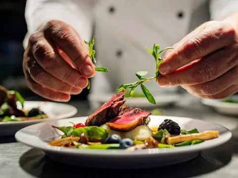 Đầu bếp của giới siêu giàu tiết lộ thực đơn khác người