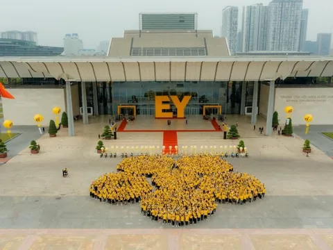 EY Việt Nam: Hành trình 30 năm xây dựng giá trị và niềm tin