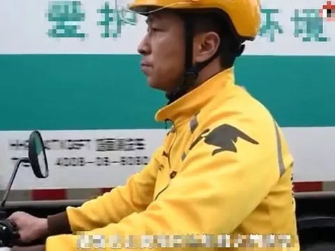 Giám đốc ngân hàng phá sản phải đi làm shipper, chỉ một tháng đã trở thành "Vua giao hàng": Nếu là vàng ắt sẽ tự phát sáng
