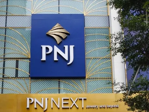 Mùa mua sắm cuối năm cận kề, PNJ báo lãi 10 tháng đạt gần 1.500 tỷ đồng, bỏ xa kế hoạch năm