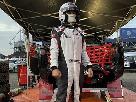 Bộ đồ 50 triệu của tay đua Việt: Chống cháy, nhiều chi tiết độc đáo, hạn dùng 5 năm