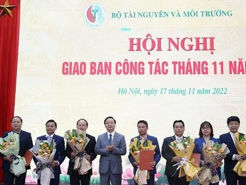 Bộ Tài nguyên và Môi trường bổ nhiệm hàng loạt cán bộ