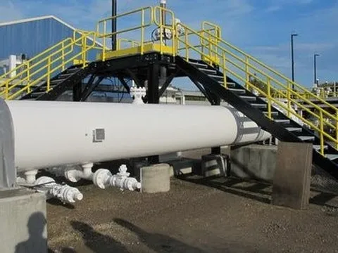 Chứng khoán phục hồi, giá xăng, dầu Mỹ giảm mạnh