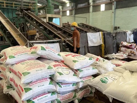 Xuất khẩu phân bón cao kỷ lục, dự kiến cả năm vượt mốc 1 tỉ USD