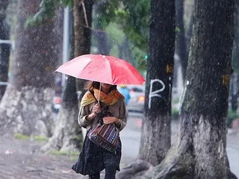 Miền Bắc đón mưa dông liên tiếp