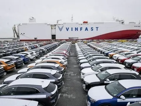 999 xe ô tô điện VinFast VF 8 đầu tiên xuất khẩu sang Mỹ