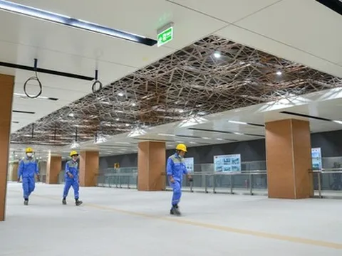 Bên trong nhà ga ngầm đầu tiên hoàn thành 100% của tuyến Metro TP.HCM