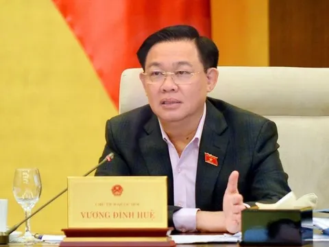 Chỉ xem xét, quyết định các vấn đề cấp bách được chuẩn bị kỹ lưỡng