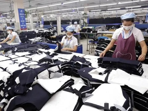 Doanh nghiệp 'đau đầu' lo tiền thưởng Tết Nguyên đán 2023