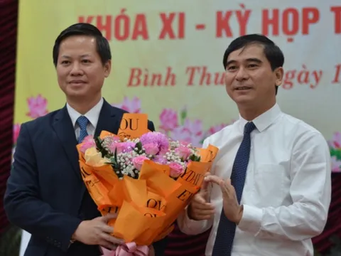 Thủ tướng phê chuẩn Chủ tịch, Phó Chủ tịch UBND 3 tỉnh