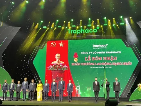 Traphaco kỷ niệm 50 năm ngày truyền thống và đón nhận Huân chương Lao động hạng Nhất
