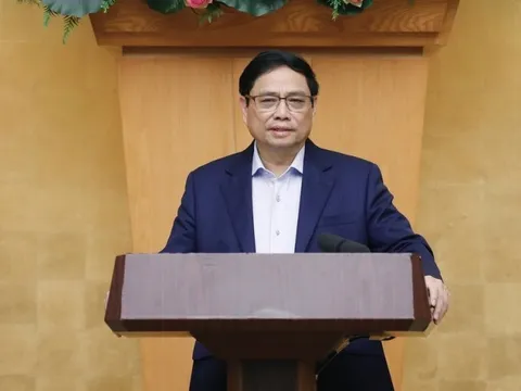 Thủ tướng yêu cầu chấn chỉnh thị trường trái phiếu, chứng khoán, BĐS